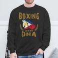 ボクシングは私の Dna にある フィリピン国旗のボクシング グローブ スウェットシャツ 高齢者への贈り物