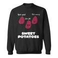 さつまいもを称賛する面白いさつまいもギャング スウェットシャツ
