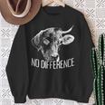 No Difference ワンライフ 違いはありません ベジタリアン 動物愛好家 ビーガン 長袖tシャツ スウェットシャツ 年配の女性への贈り物