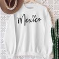 Love Mexico キュート ハート 誇り メキシコ人 愛 メキシコ 長袖tシャツ スウェットシャツ 年配の女性への贈り物