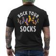 Rock Yourocks Awareness World Downyndrome Day メンズTシャツ バックプリント