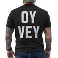 愉快なユダヤ人ユーモア Oyey ジディッシュ イスラエル ヘブライ語 ハヌカー メンズTシャツ バックプリント