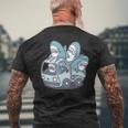 サメがたくさんトラックに 長袖tシャツ メンズTシャツ バックプリント 高齢者への贈り物