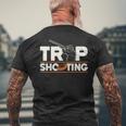 トラップ射撃 ピジョン ショットガン からのプル トラップ クレー射撃 メンズTシャツ バックプリント 高齢者への贈り物