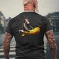 バナナロケットの宇宙飛行士猿 メンズTシャツ バックプリント 高齢者への贈り物