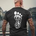 ビッグフット フットプリント 森 自然 キノコ サスカッチ メンズTシャツ バックプリント 高齢者への贈り物