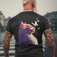 蝶と美しいカラフルな猫、パープル メンズTシャツ バックプリント 高齢者への贈り物