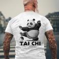 おもしろパンダ 動物 太極拳 格闘技 陰陽バランス メンズTシャツ バックプリント 高齢者への贈り物