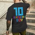 Building Bricks 10歳の誕生日 男の子 10年 マスタービルダー メンズTシャツ バックプリント 彼への贈り物
