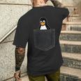Linux Tux In A Pocket ポケットの中のlinuxタックス面白いペンギンsysadminit管理者 メンズTシャツ バックプリント 彼への贈り物