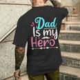 My Dad Is My Hero ギフト 父の日 クール キッズ シャツ メンズ レディース メンズTシャツ バックプリント 彼への贈り物