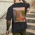 People Are Never Pleased Brainrot 猫ミーム 大学ユーモア メンズTシャツ バックプリント 彼への贈り物