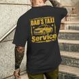 Servizio Taxi 247 Di Papà Dad Driving T-shirt da uomo con stampa posteriore Regalos para él
