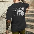 バイキング 戦士装備 剣 兜 斧 角 ヴァルハラ メンズTシャツ バックプリント 彼への贈り物