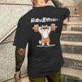 筋肉は裏切らない 柴犬 グッズ 筋トレ 犬 おもしろ 面白い ネタ メンズTシャツ バックプリント 彼への贈り物