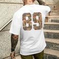 89 ナンバー コテージコア マッシュルーム レトロ フラワー裏側に メンズTシャツ バックプリント 彼への贈り物
