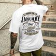 ヴィンテージ還暦伝説 1967年1月 60歳の贈り物 メンズTシャツ バックプリント 彼への贈り物