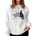 【バックプリント・背中側】ザ・ホース・フェイス The Horse Face 午年 馬 2026 パロディ レディーススウェットシャツ