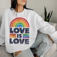 Lgbtq Love Is Love Gay Pride Lgbt Ally Rainbow Flagintage レディーススウェットシャツ 彼女への贈り物