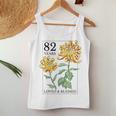 82 Years Loved And Blessed 花柄 フラワースタンプ 82歳の誕生日 レディースタンクトップ 面白い贈り物