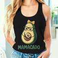 Mamacado Pregnant Avocado Mom Pun レディースタンクトップ 彼女への贈り物