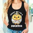 Trust Me I'm A Ducktor Duck Nurse 小児科医 レディースタンクトップ 彼女への贈り物