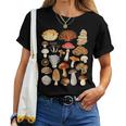 キノコの種類 自然 コテージコア ファン 男の子 女の子 キッズ レディースTシャツ