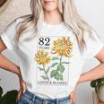 82 Years Loved And Blessed 花柄 フラワースタンプ 82歳の誕生日 レディースTシャツ 彼女への贈り物