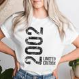 限定 24 歳の誕生日男性版女性 24 歳 2002 ギフト レディースTシャツ 彼女への贈り物