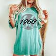 66歳の誕生日 男性 女性 66歳 1960年 面白い ギフト レディースオーバーサイズコンフォートTシャツ Chalky Mint
