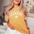 ヴィンテージ カナダ国旗 お土産 男の子 女の子 レトロ カナダ国旗 レディースオーバーサイズコンフォートTシャツ Mustard