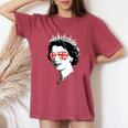 Queen Elizabeth Iiunglasses British Crown エリザベス女王 Meme レディースオーバーサイズコンフォートTシャツ Crimson