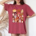 キノコの種類 自然 コテージコア ファン 男の子 女の子 キッズ レディースオーバーサイズコンフォートTシャツ Crimson