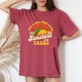 サンシャインとタコスが大好きな女の子-タコス好きメキシコ レディースオーバーサイズコンフォートTシャツ Crimson