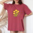 星と水晶の先端の夏の花とタンポポ レディースオーバーサイズコンフォートTシャツ Crimson