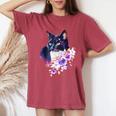 花と猫、水彩画のような表情 レディースオーバーサイズコンフォートTシャツ Crimson