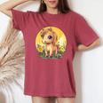 花畑に大きな目を持つかわいいポニー レディースオーバーサイズコンフォートTシャツ Crimson