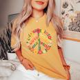 Love Peace Flower Power レトロ ヒッピー フローラル ピースマーク レディースオーバーサイズコンフォートTシャツ Mustard