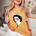 Queen Elizabeth Iiunglasses British Crown エリザベス女王 Meme レディースオーバーサイズコンフォートTシャツ Mustard
