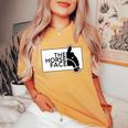 ザ・ホース・フェイス The Horse Face 午年 馬【十二支 干支】2026年 ブランド パロディ 長袖tシャツ レディースオーバーサイズコンフォートTシャツ Mustard