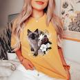 花とシャム猫、ヴィンテージ感、花柄シャム猫 レディースオーバーサイズコンフォートTシャツ Mustard