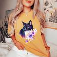 花と猫、水彩画のような表情 レディースオーバーサイズコンフォートTシャツ Mustard