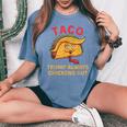 Taco Trump Always Chickens Out アンチトランプニックネーム レディースオーバーサイズコンフォートTシャツ Blue Jean