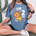 キッズ 2歳の誕生日 ライオン 2歳 男の子 女の子 レディースオーバーサイズコンフォートTシャツ Blue Jean