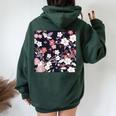 クラシックな桜柄の繊細なピンクの花びら。 レディース オーバーサイズ パーカー バックプリント Navy Blue