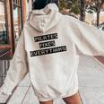 ピラティスは、女性と男性がピラティスを愛するすべてのものを修正します。 レディース オーバーサイズ パーカー バックプリント Sand