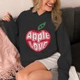 「Red Apple Fresh Fruit 」 ハート型 Love りんご フルーツ ユニークデザイン 長袖tシャツ パーカー