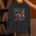 88歳、88歳の女王の誕生日、88歳の誕生日に乾杯。 パーカー
