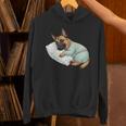パジャマで寝ているかわいいベルギーのマリノア犬就寝アート 長袖tシャツ パーカー