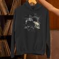 ブラックローズフラワーとスカルアート グランジスタイル 長袖tシャツ パーカー